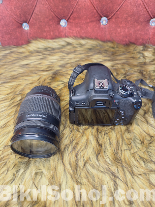 canon 750d with 18-200 mm semi professional lens